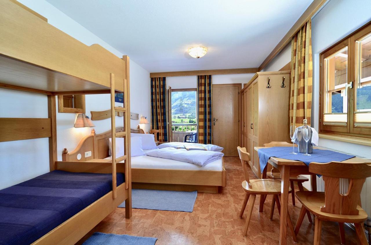 Stubacher Hof Hotel อุทเทนดอร์ฟ ภายนอก รูปภาพ